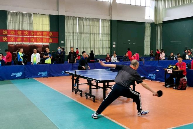 星罗伯特 星罗伯特